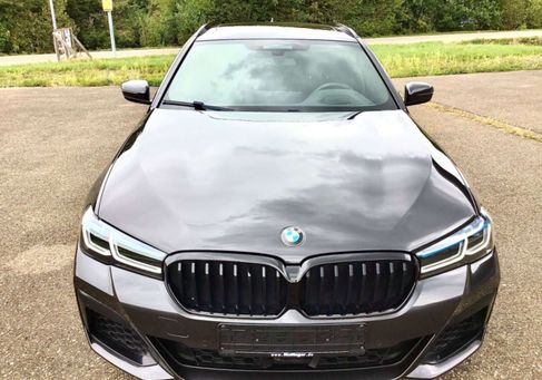 BMW 530, 2022 3