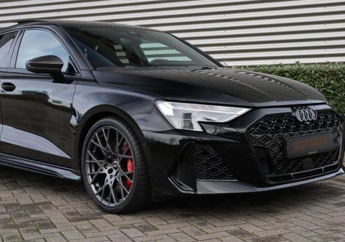 Audi RS3, 2025