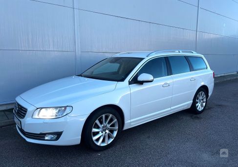 Volvo V70, 2015