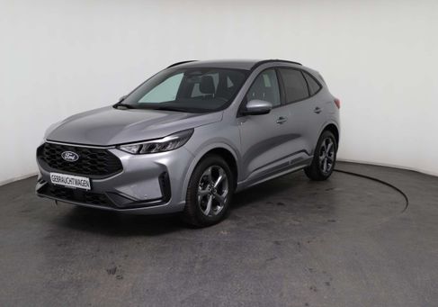 Ford Kuga, 2025
