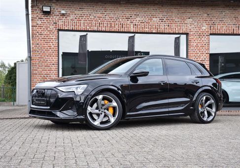 Audi e-tron, 2022 3