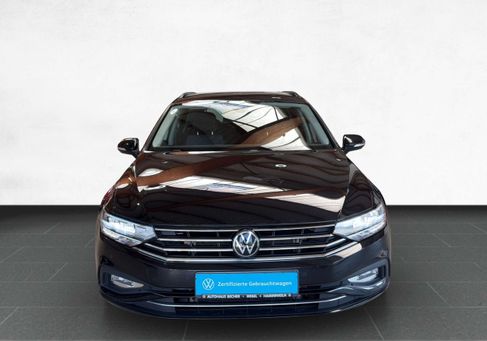 Volkswagen Passat Variant, 2023 3
