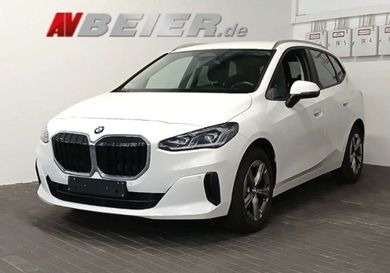 BMW 218, 2024