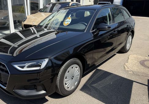 Audi A4, 2022