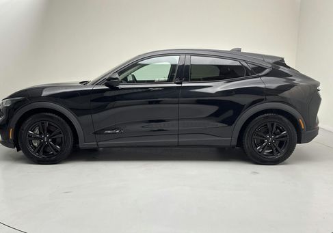 Ford Mustang Mach-E, 2022