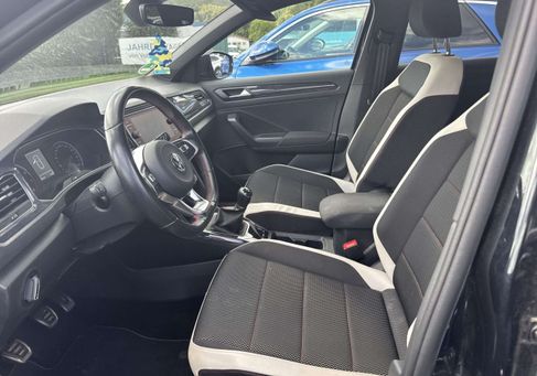 Volkswagen T-Roc, 2019