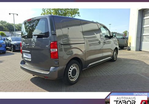 Opel Vivaro, 2022 3