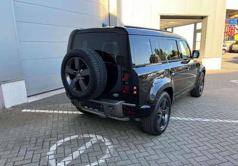 Land Rover Defender, 2023