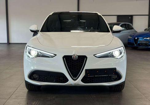 Alfa Romeo Stelvio, 2022