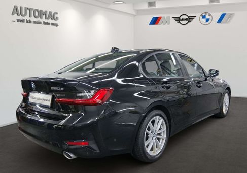 BMW 320, 2021