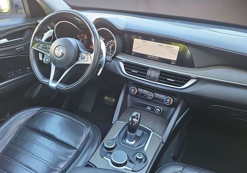 Alfa Romeo Stelvio, 2019