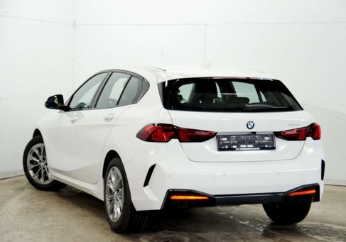 BMW 120, 2024