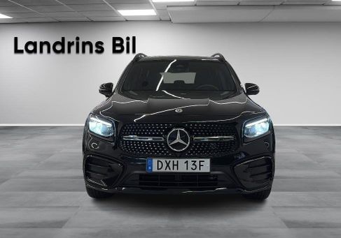 Mercedes-Benz, 2025 2
