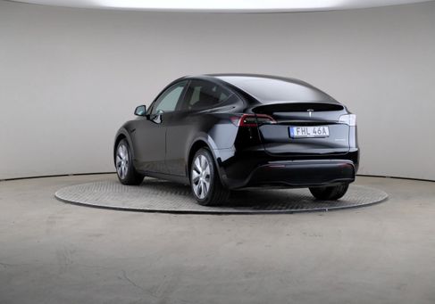 Tesla Model Y, 2022 2