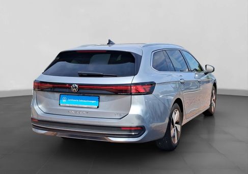 Volkswagen Passat Variant, 2025 3