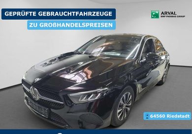 Mercedes-Benz A 180, 2023