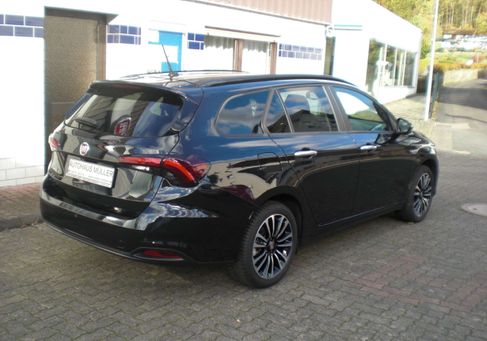 Fiat Tipo, 2022