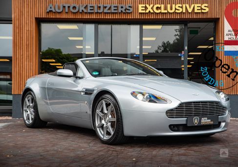 Aston Martin V8 Vantage, 2008