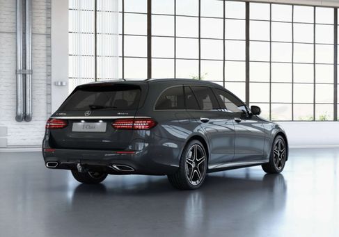 Mercedes-Benz E 300, 2022 2