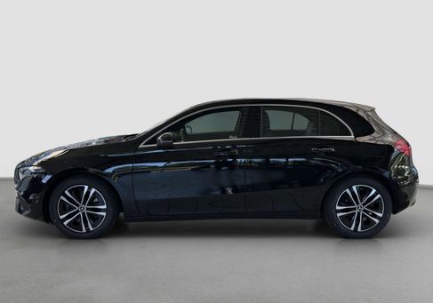 Mercedes-Benz A 200, 2025