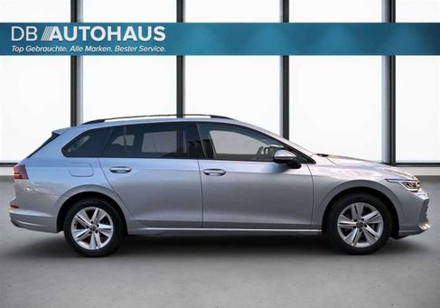Volkswagen Golf, 2025 3