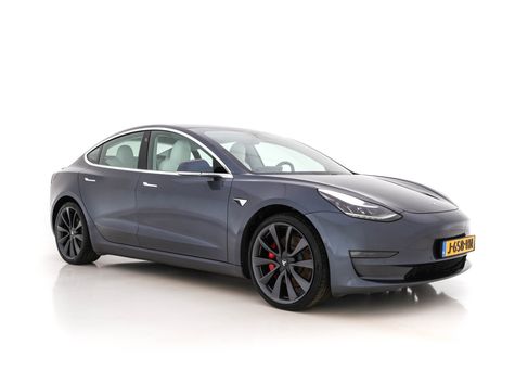 Tesla Model 3, 2020