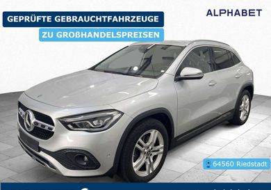Mercedes-Benz GLA 220, 2023