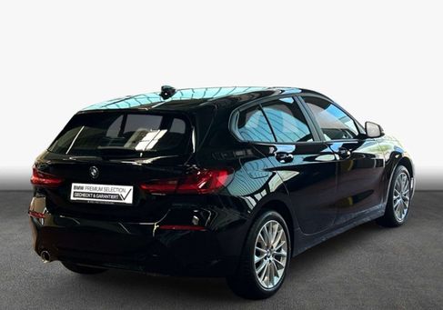 BMW 118, 2023