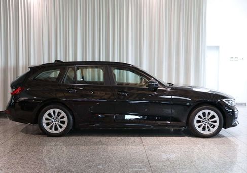 BMW 320, 2022
