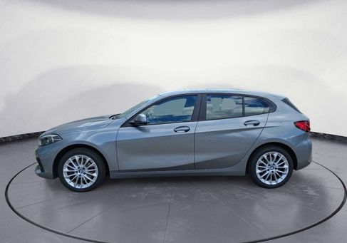 BMW 118, 2023
