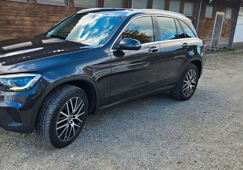 Mercedes-Benz GLC 300, 2022