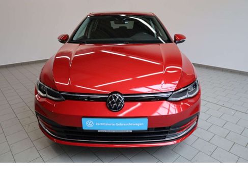 Volkswagen Golf, 2024 3