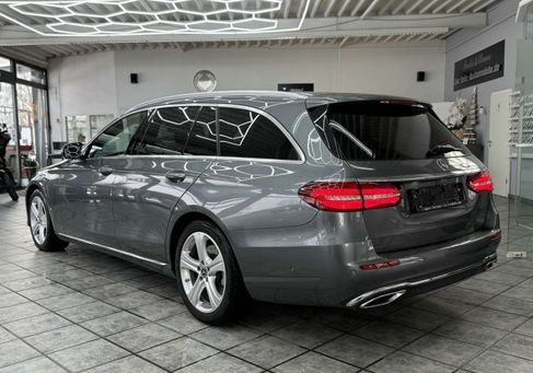 Mercedes-Benz E 350, 2017