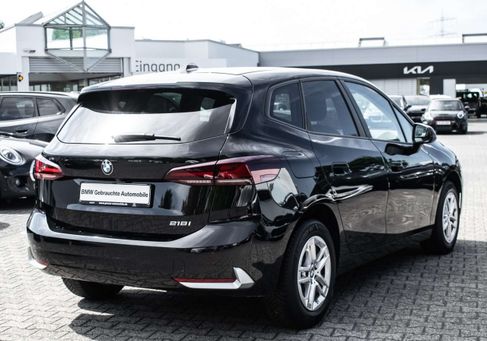 BMW 218, 2022 2