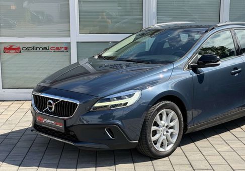 Volvo V40 Cross Country, 2019
