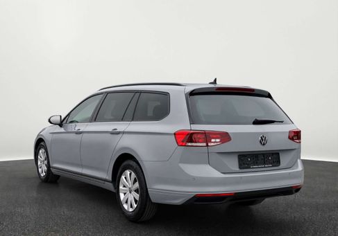 Volkswagen Passat Variant, 2023 3