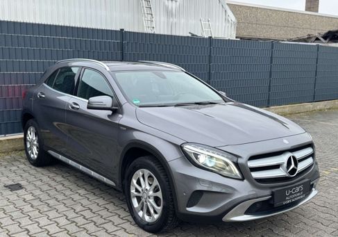 Mercedes-Benz GLA 220, 2017