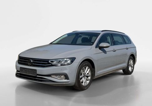 Volkswagen Passat, 2023