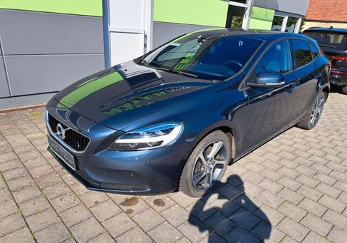 Volvo V40, 2018