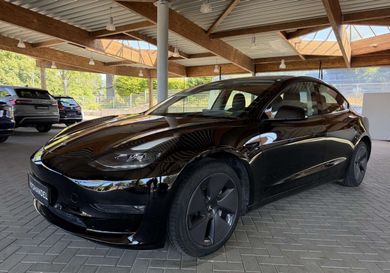 Tesla Model 3, 2022