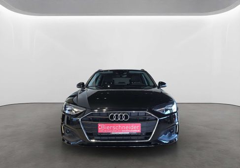 Audi A4, 2022
