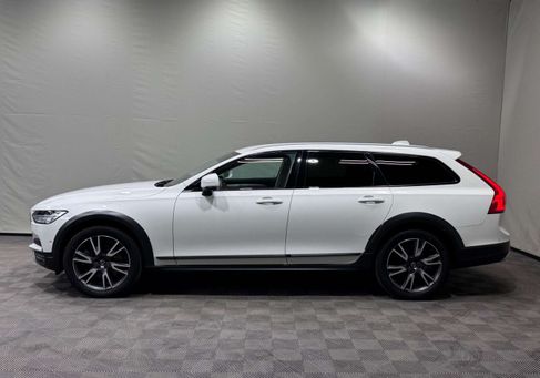 Volvo V90 Cross Country, 2019