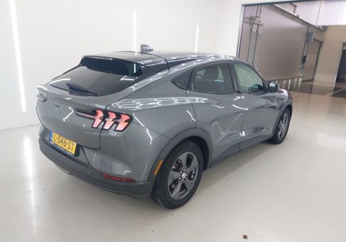 Ford Mustang Mach-E, 2021