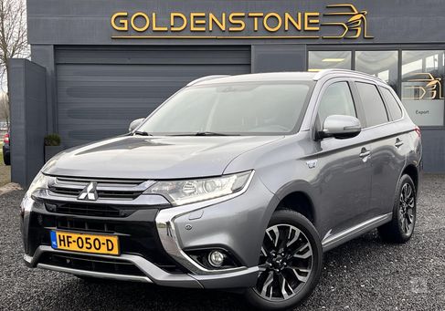 Mitsubishi Outlander, 2015