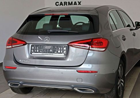 Mercedes-Benz A 250, 2022