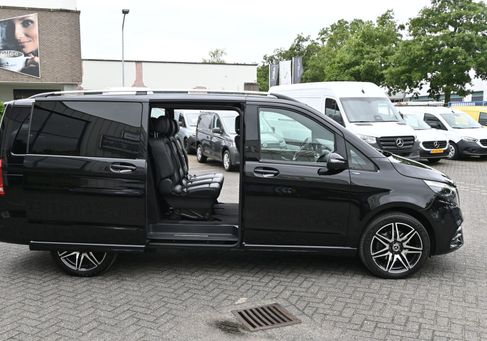 Mercedes-Benz V 300, 2024