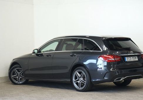 Mercedes-Benz C 300, 2020 3