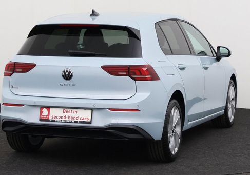 Volkswagen Golf, 2025