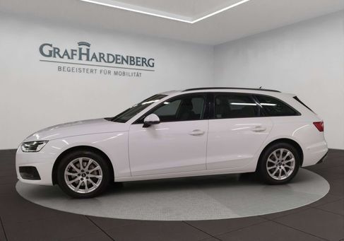 Audi A4, 2022