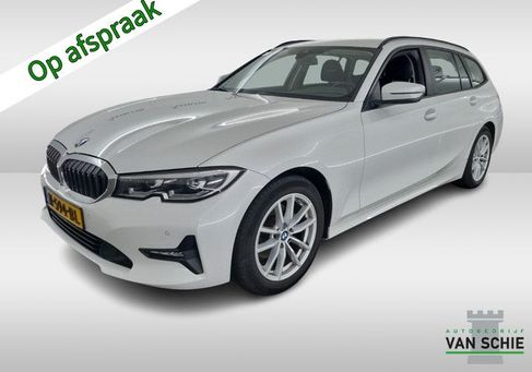 BMW 320, 2021